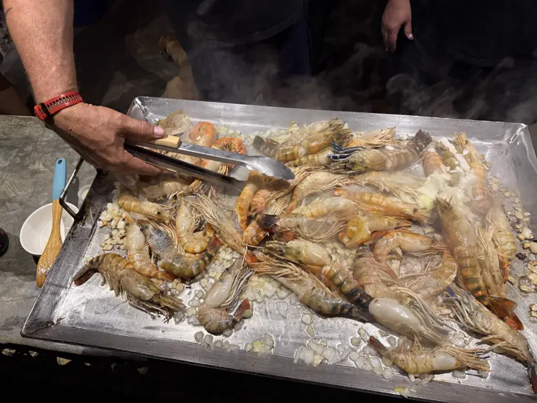 Prawns turning on the braai