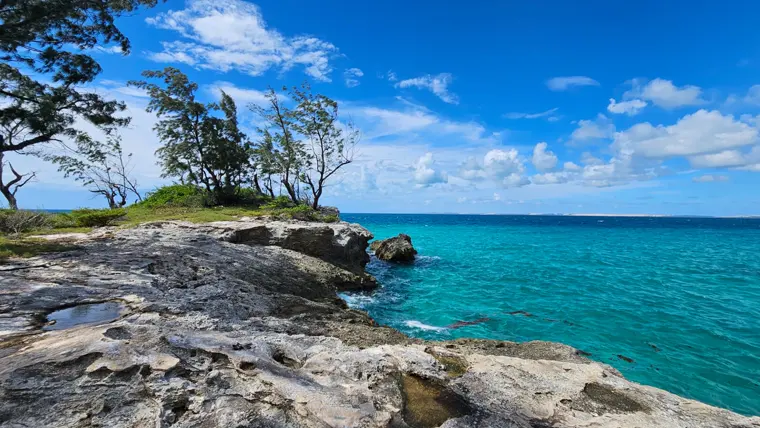 Rocky coves and turquoise water at Santa Carolina