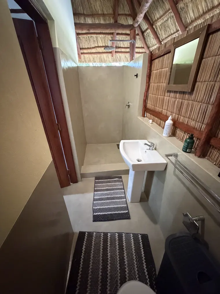 The bathroom in Sala Four