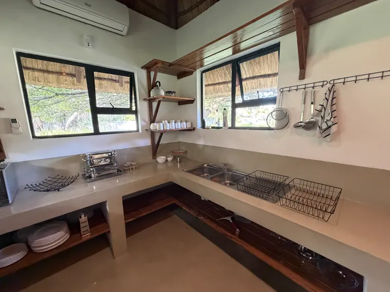 Kitchen counters in the sala lapa